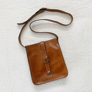 Patricia Nash Heritage‎ Venezia Pouch Leather Bag